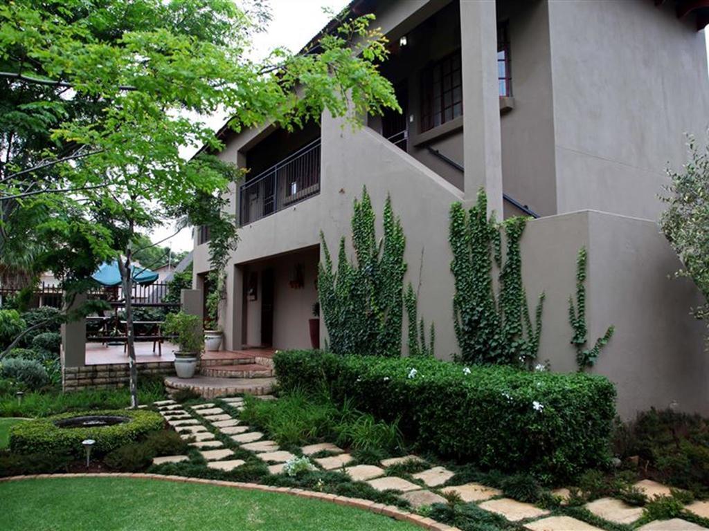 East View Guesthouse Pretoria-Noord Eksteriør billede